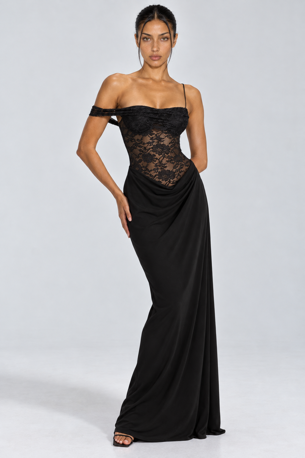 Vivienne Lace Maxi Dress